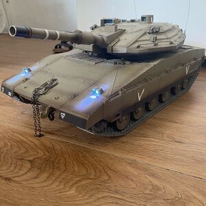 Remote Control Tank with LED Lights